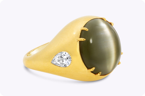 Very Rare 28.30 Carats Cabochon Cat's Eye Chrysoberyl Diamond Cocktail Ring in Yellow Gold