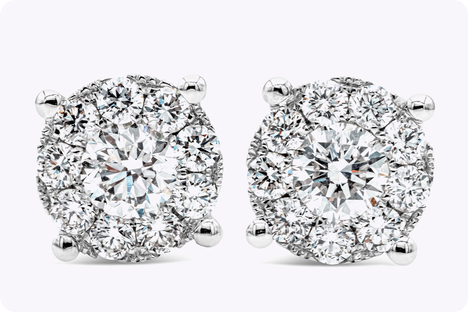 1.13 Carats Total Round Brilliant Diamond Cluster Illusion Stud Earrings in White Gold