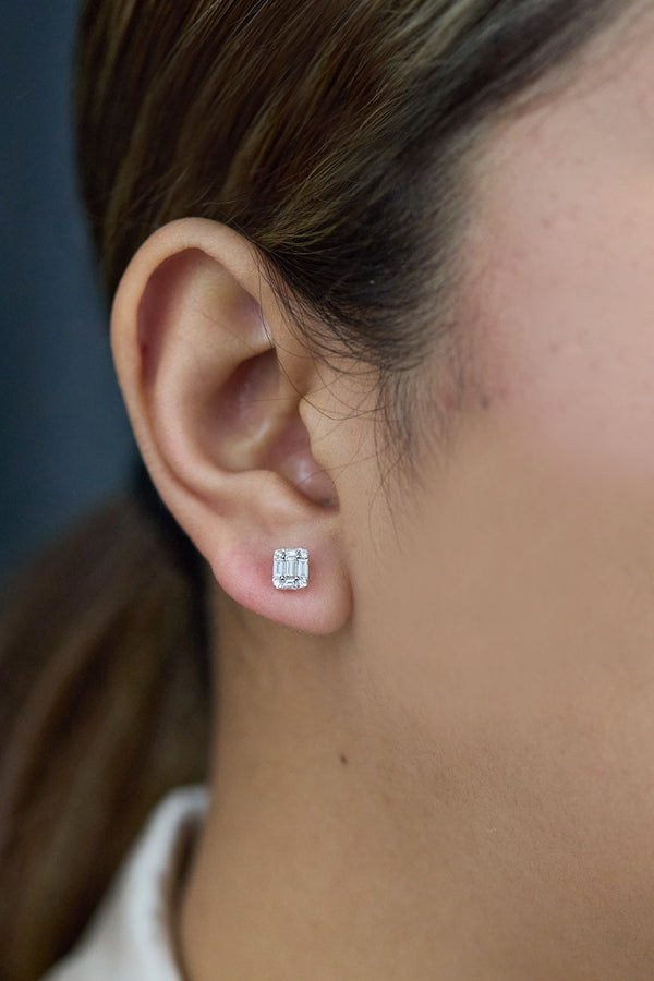 Baguette & Round Diamond Illusion Studs