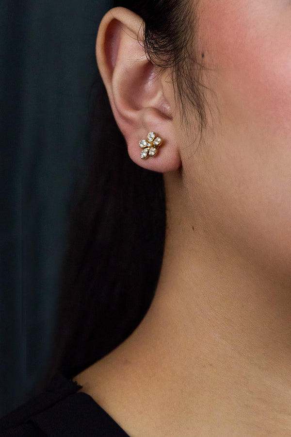 Round Cut Diamond Floral Stud Earrings