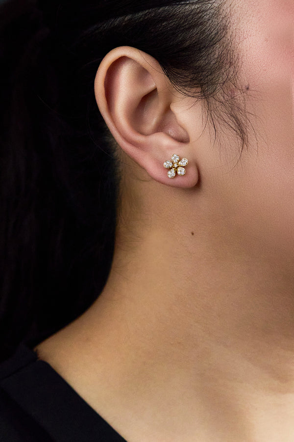 0.52 carat round-cut diamond floral stud earrings by Roman Malakov