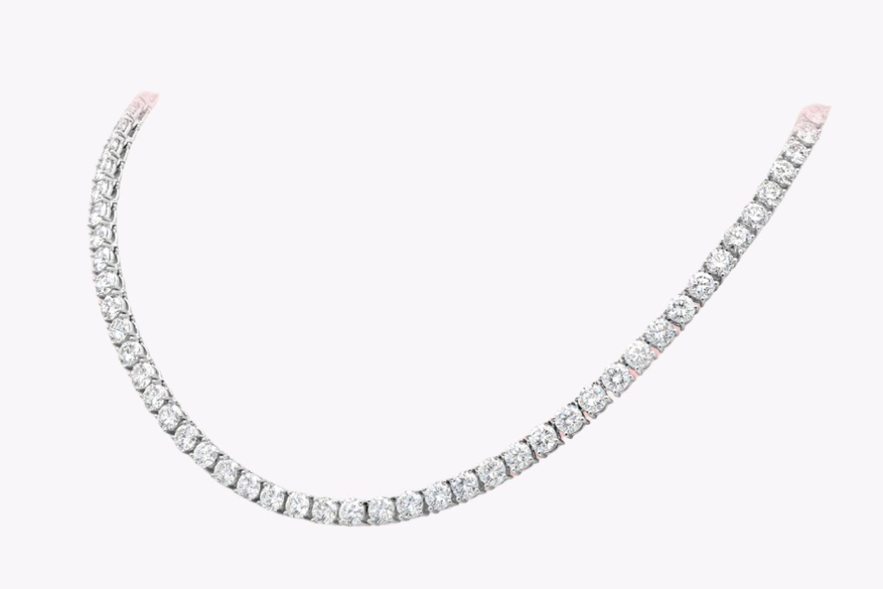 22.59 Carats Total Round Brilliant Cut Diamond Tennis Necklace in Platinum