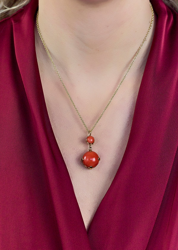 Red Cabochon Coral Pendant Necklace in 14k Yellow Gold