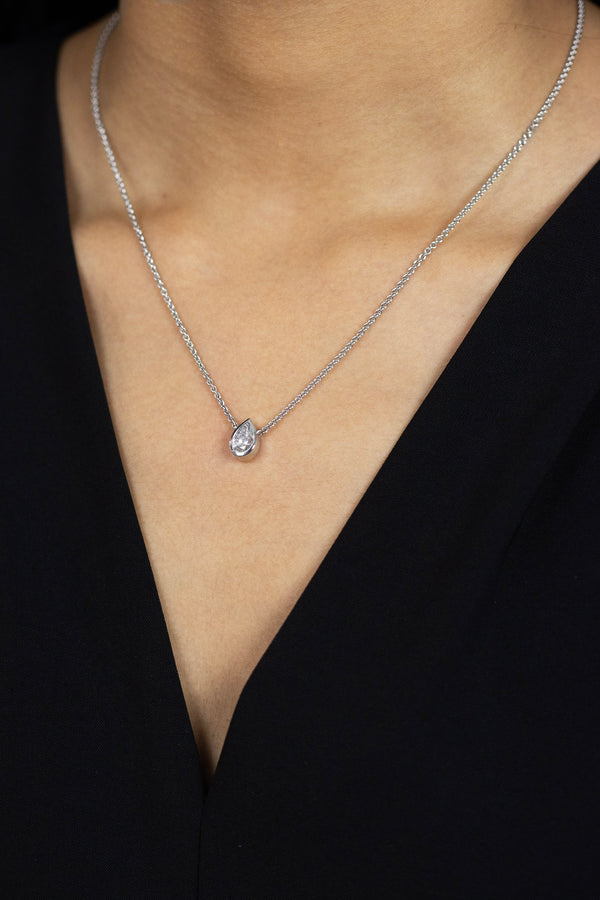 1.02 Carats Pear Shape Diamond Solitaire Bezel Set Pendant Necklace in White Gold