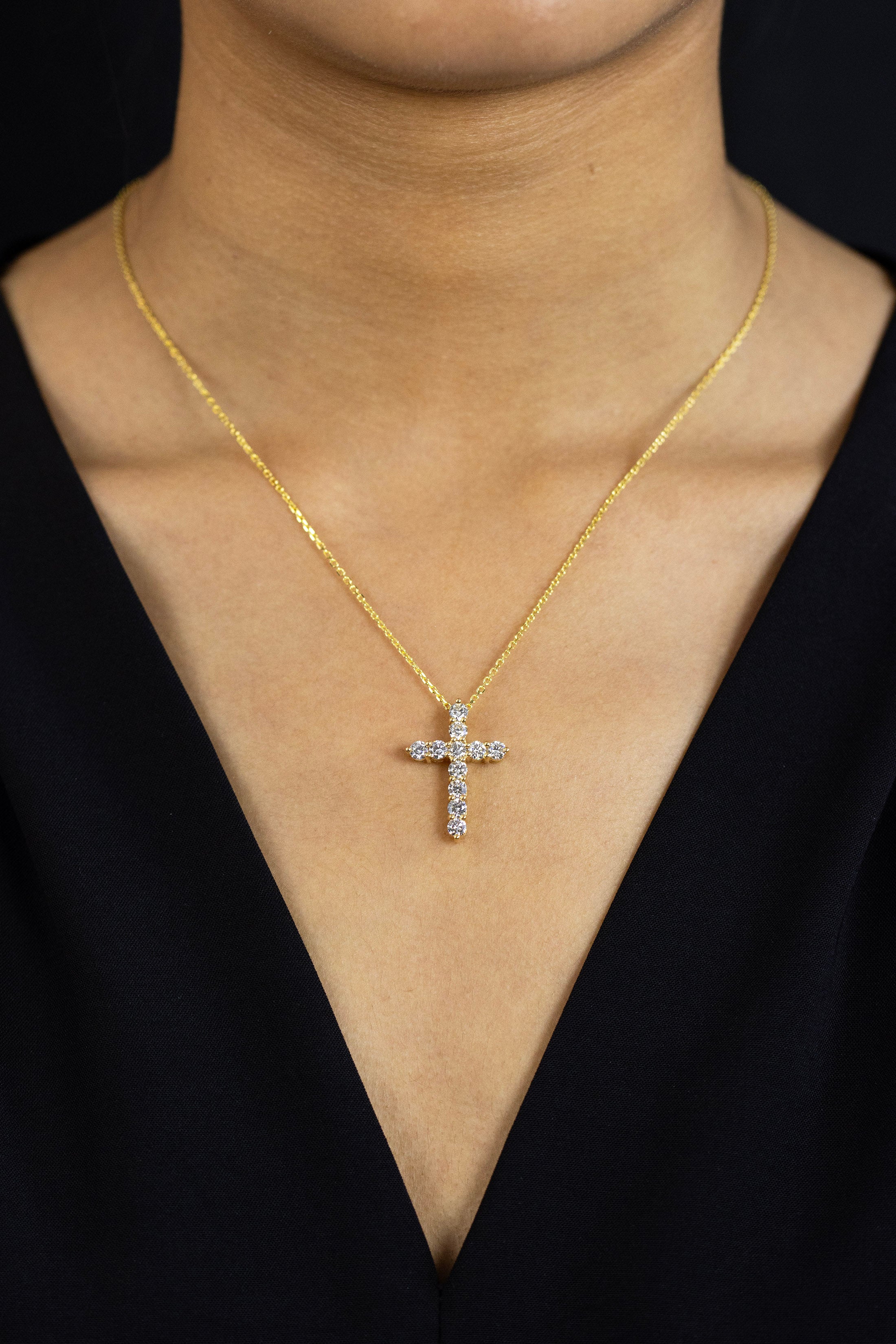 1.77 Carats Total Round Brilliant Cut Diamond Cross Pendant Necklace in Yellow Gold