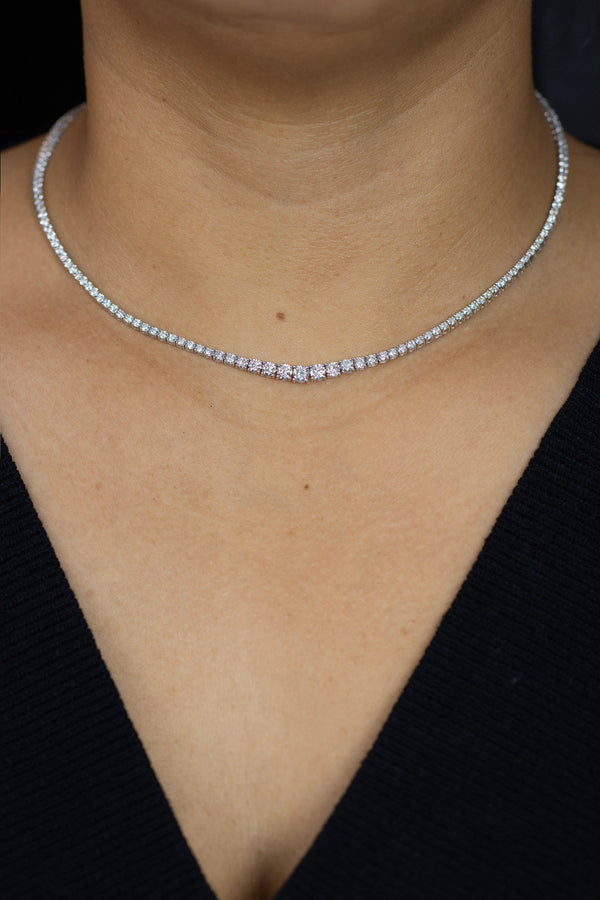 6.25 Carats Total Round Brilliant Cut Diamond Riviera Necklace in White Gold