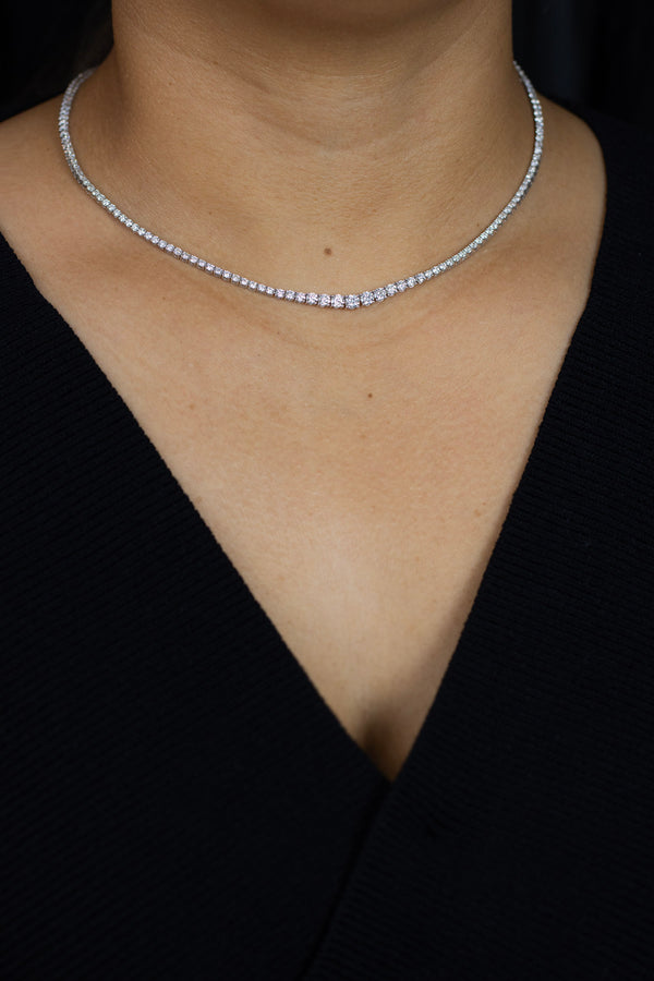 6.25 Carats Total Round Brilliant Cut Diamond Riviera Necklace in White Gold