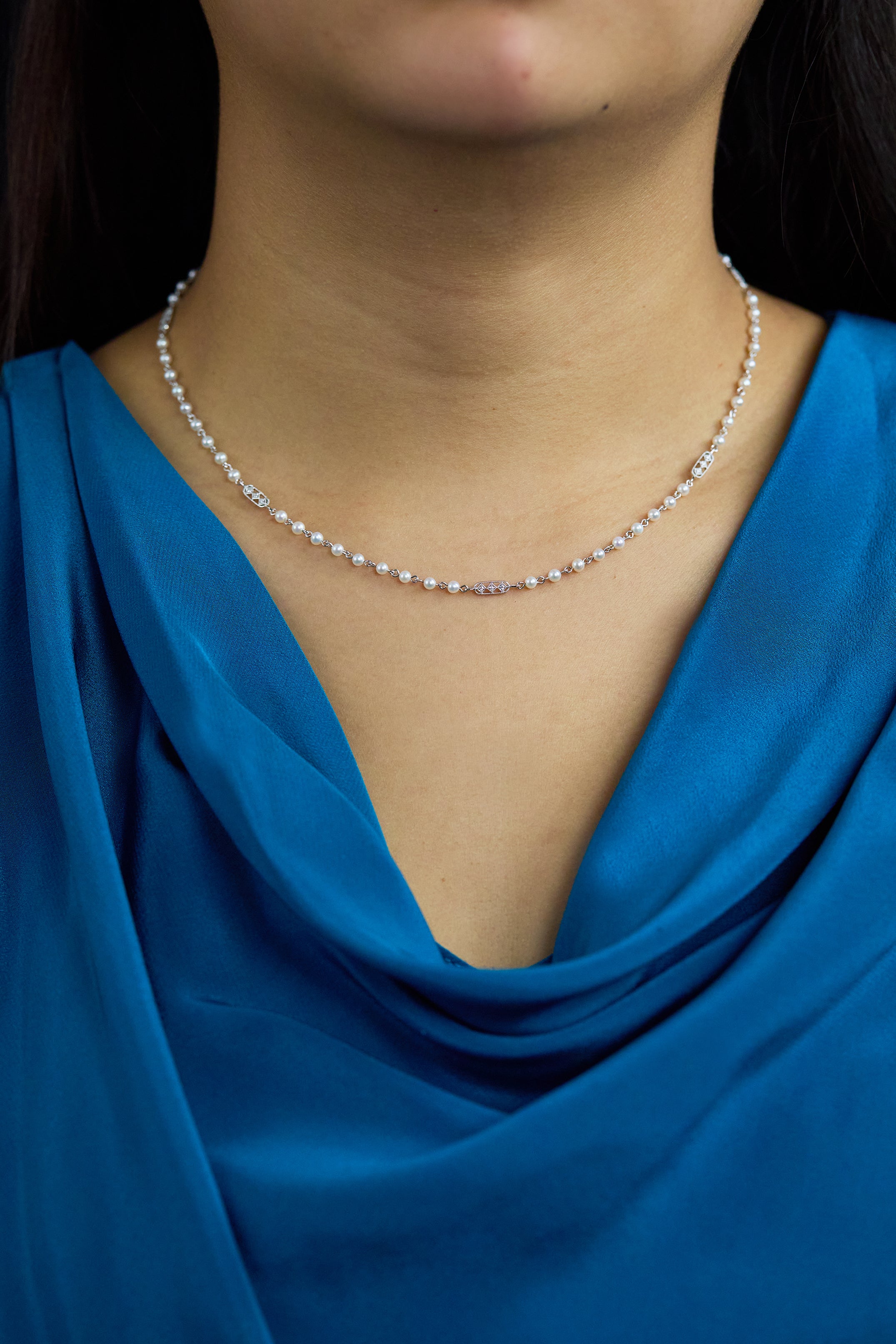 0.13 Carat Total Round Cut Diamond & Pearl Necklace in White Gold