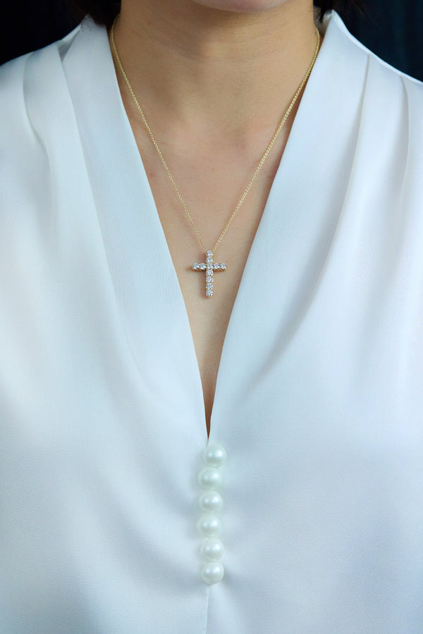 Diamond Cross Pendant Necklace