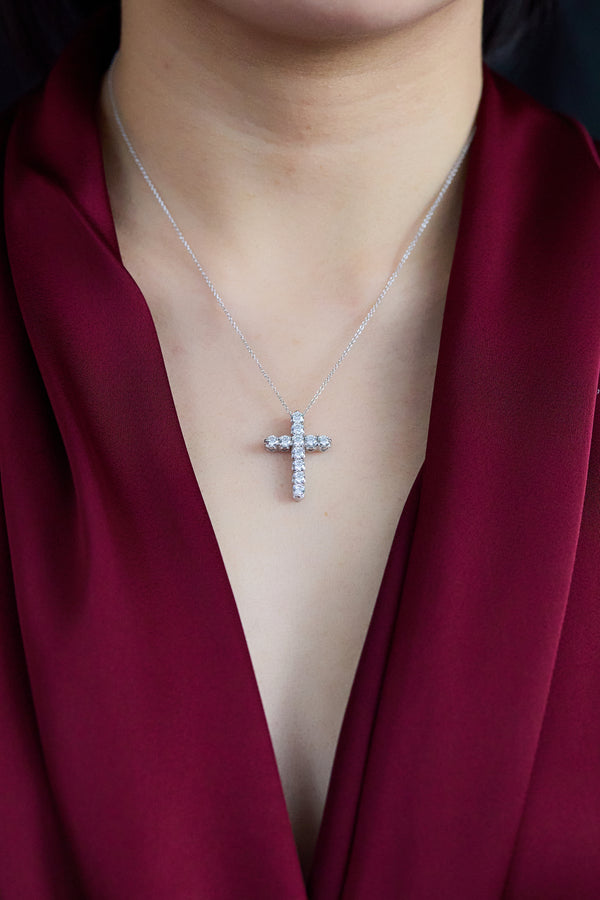 Diamond Cross Pendant Necklace in White Gold