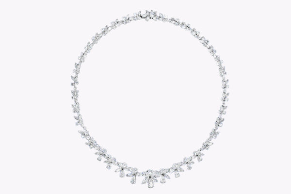 30.56 Carats Total Mixed-Cut Diamond Collar Necklace in White Gold