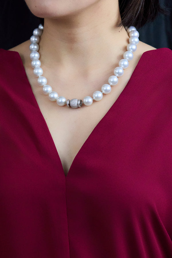 1.54 Carat South Sea Pearl and Diamond Necklace in White Gold