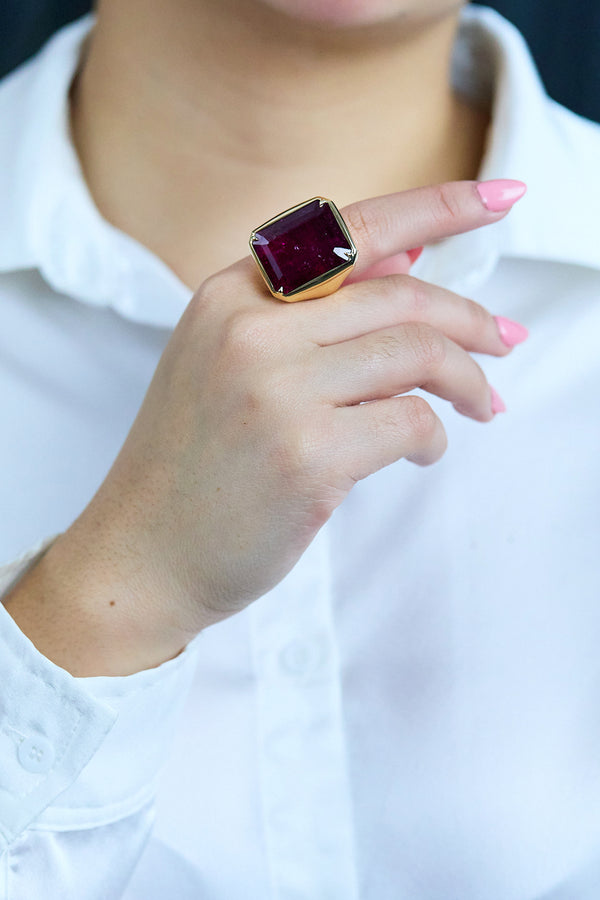 Cocktail Ring in Yellow Gold