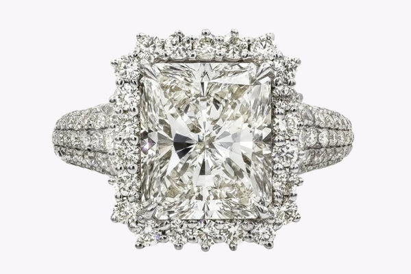 GIA Certified 5.01 Carats Radiant Cut Diamond Halo Engagement Ring in White Gold