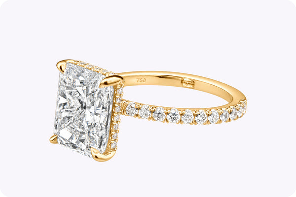 5.02 Carat Radiant-Cut Diamond 18k Yellow Gold Engagement Ring
