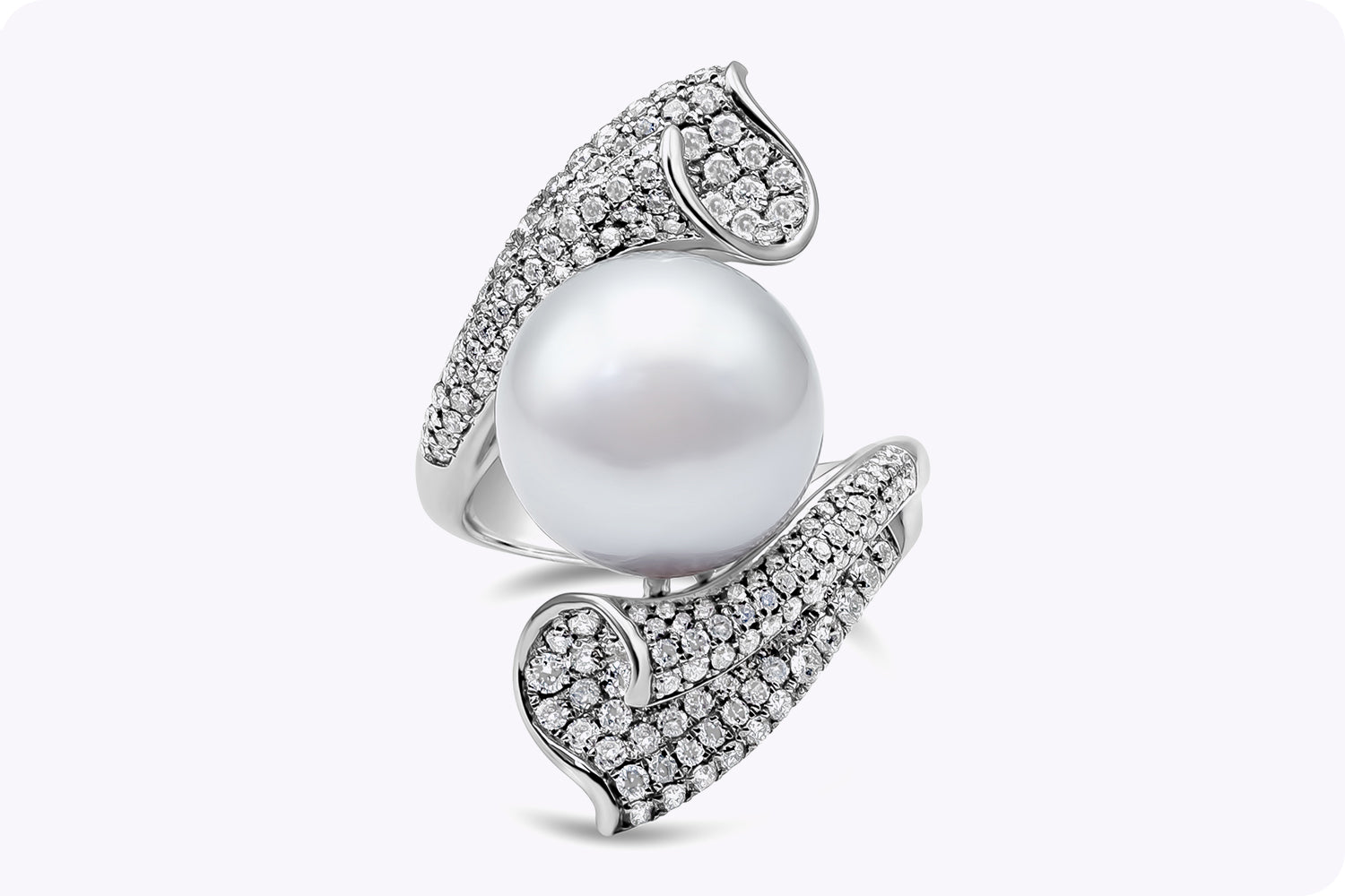 1.44 Carats Diamond & South Sea Pearl Cocktail Fashion Ring in White Gold