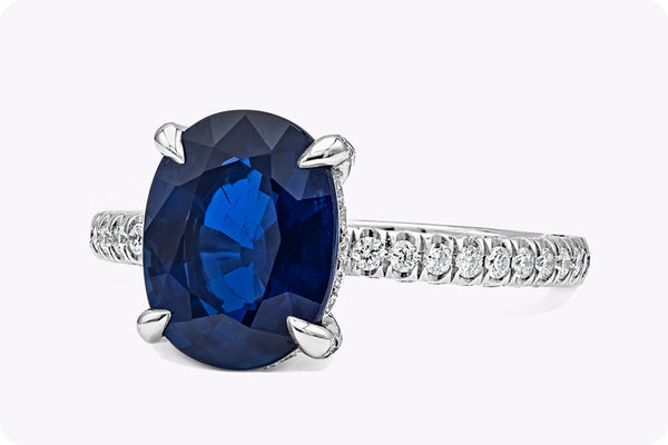 GIA Certified 3.84 carats Natural Blue Sapphire Engagement Ring with Side Stones in Platinum