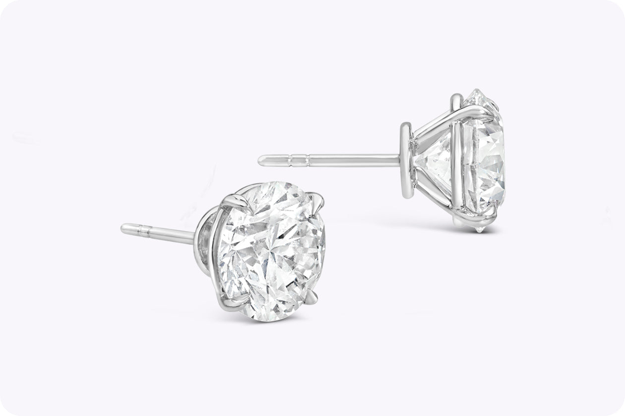 8.65 Carats Total Round Brilliant Cut Diamond Stud Earrings in Platinum