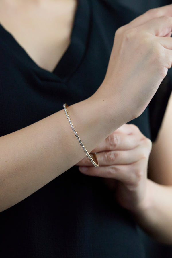 1.78 Carat Round Diamond Bangle Bracelet in 18 Karat Rose Gold
