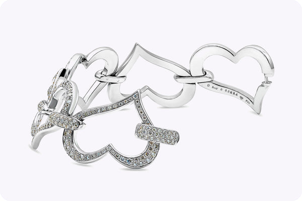 Piaget 4.7 Carats Total Round Brilliant Cut Diamond Link Heart Bracelet in White Gold