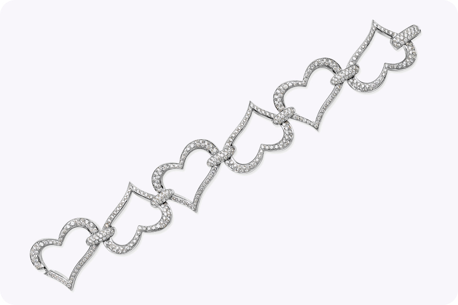 Piaget 4.7 Carats Total Round Brilliant Cut Diamond Link Heart Bracelet in White Gold