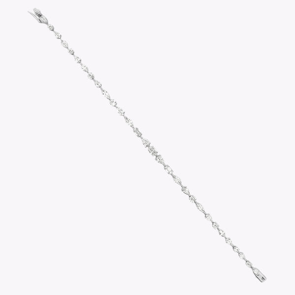 4.26 Carats Total Mixed-Cut Diamond Tennis Bracelet in White Gold