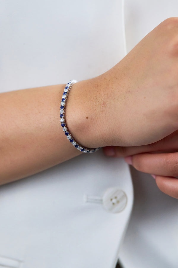 5.30 Carats Total Alternating Sapphire & Diamond Tennis Bracelet in White Gold
