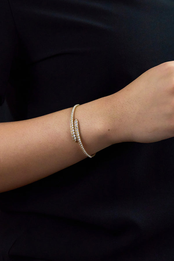 3.63 Carats Total Round Brilliant Cut Bangle Bracelet