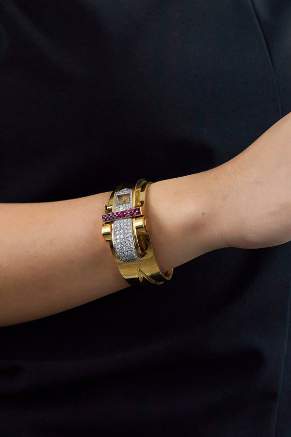 Retro 3.80 Carats Round Cut Diamond & Ruby 18K Yellow Gold Watch