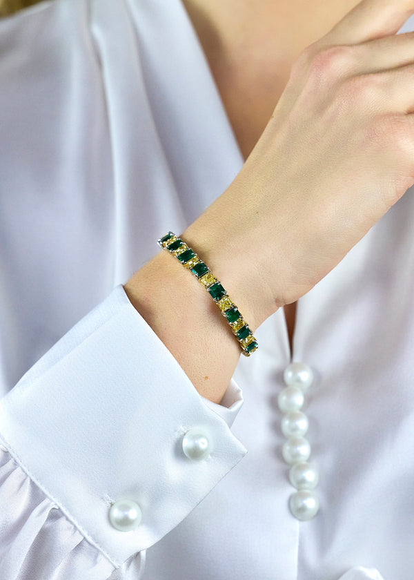 22.52 Carats Total Emerald & Diamond Tennis Bracelet in Yellow Gold and Platinum