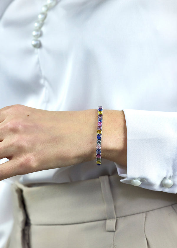 24.78 Carats Total Princess Cut Multicolored Sapphire Tennis Bracelet in Platinum