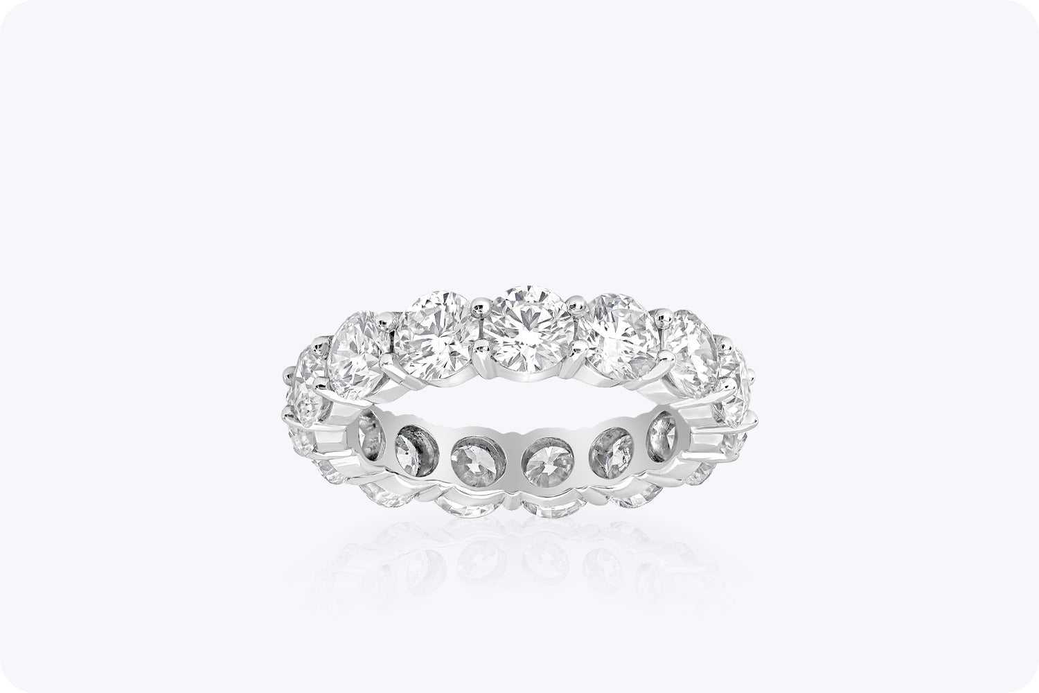 5.49 Carats Total Round Brilliant Cut Diamond Eternity Wedding Band in Platinum