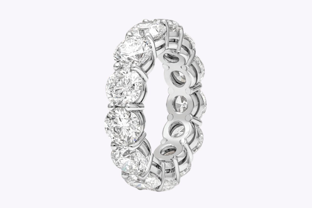 9.56 Carats Total Round Brilliant Cut Diamond Eternity Wedding Band Ring in Platinum