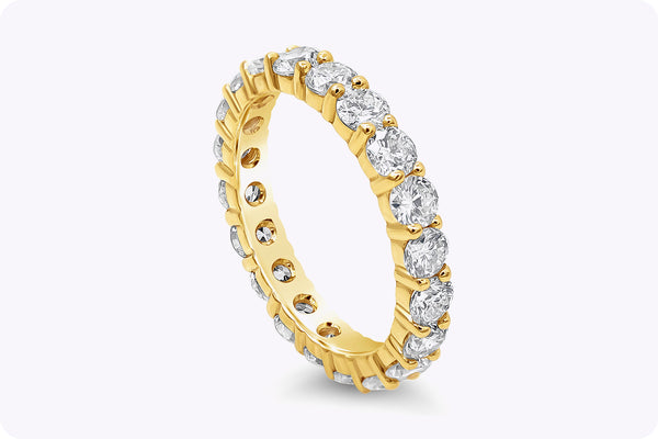 2.46 Carats Total Brilliant Round Diamonds Eternity Wedding Band in Yellow Gold