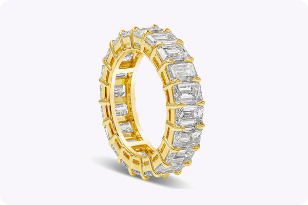 8.03 Carats Total Emerald Cut Diamond Eternity Wedding Band in Yellow Gold