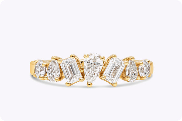 1.04 Carats Total Mixed-Cut Diamond Seven-Stone Fashion Ring in Yellow Gold