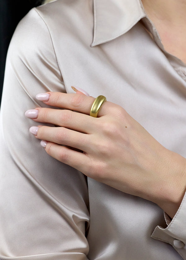 26.28 Gram Solid Dome Men's Ring in 18k Yellow Gold