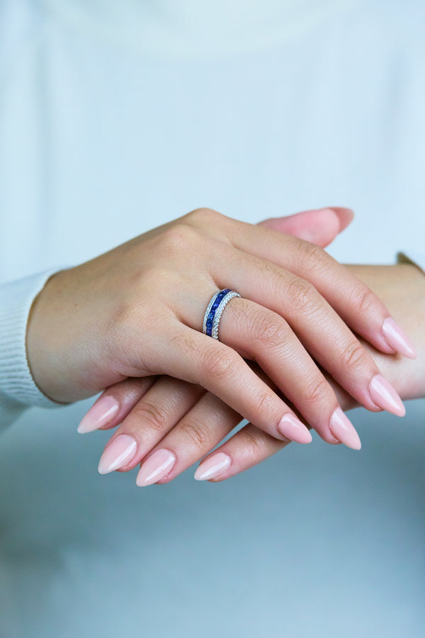 3.24 carat square-cut sapphire & diamond wedding band ring