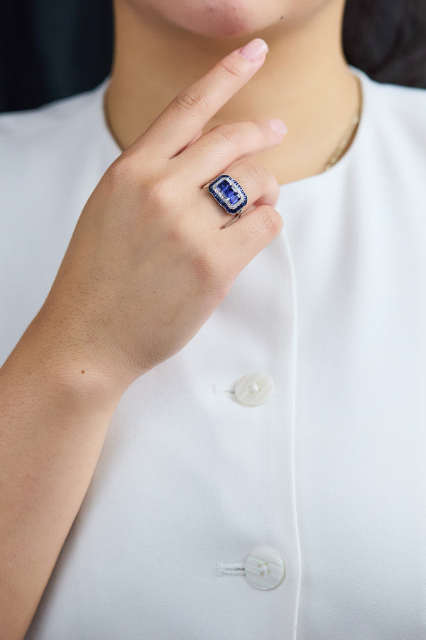 2.01 Carats Three Sapphires & Diamond Fashion Ring