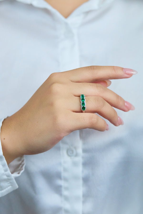 1.23 Carats Oval Cut Emerald & Diamond Halo Fashion Ring in White Gold