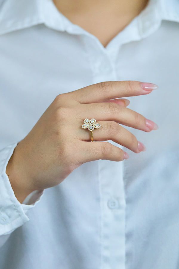 mixed cut diamond floral fashion ring 