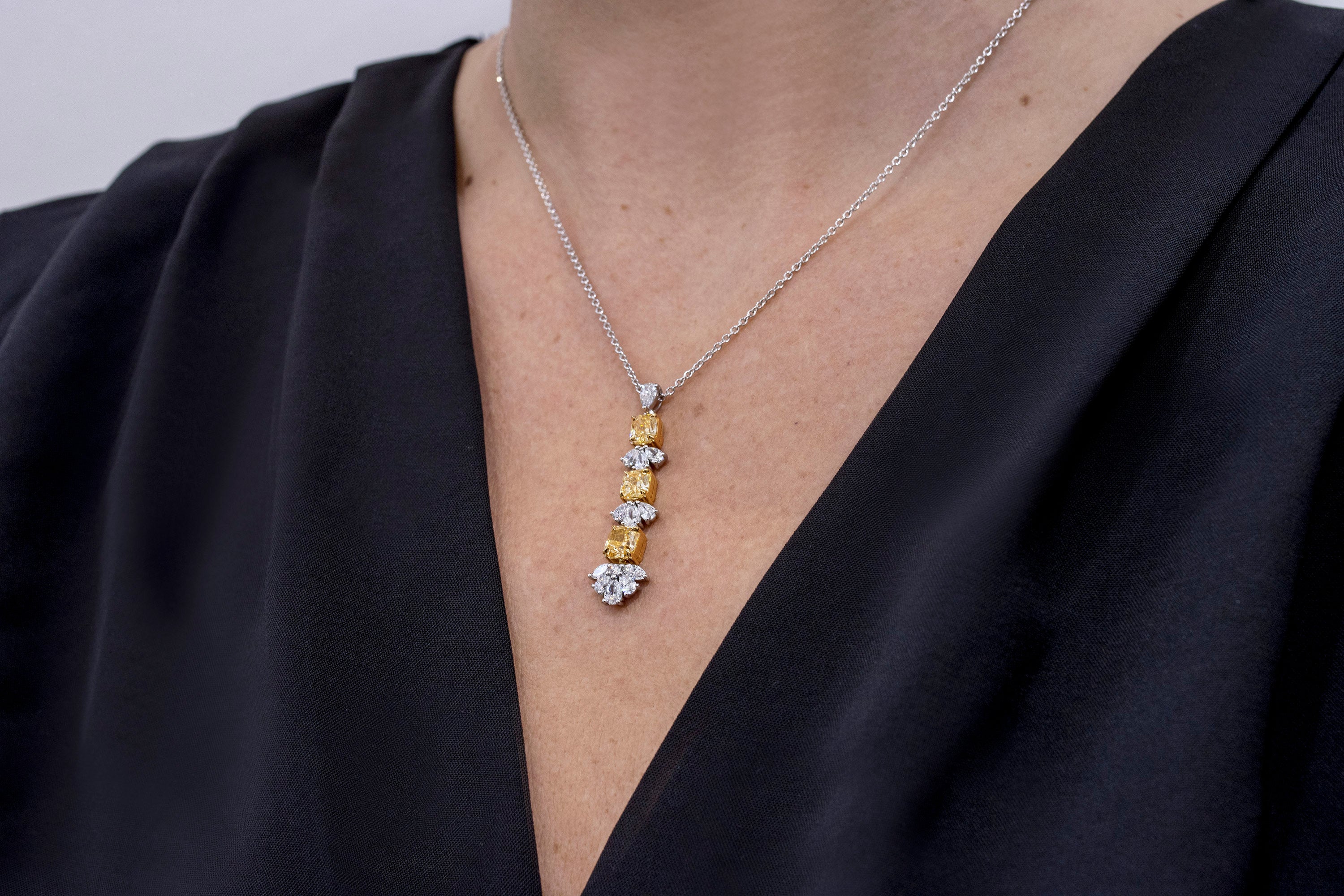 3.13 Carats Total Radiant Cut Fancy Yellow Diamond Pendant Necklace in Yellow Gold & Platinum