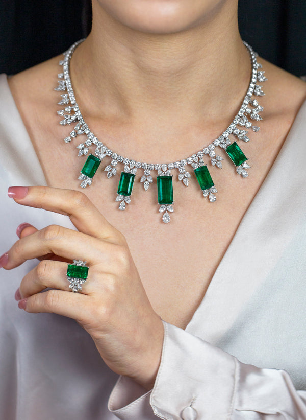 48.68 Carats Total Colombian Emerald Drop Necklace with Mixed Cut Diamonds in White Gold