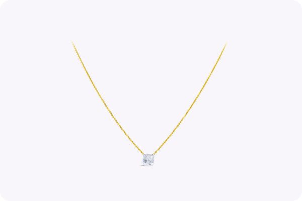 2.17 Carats Radiant Cut Diamond Solitaire Pendant Necklace in Yellow Gold